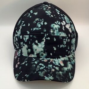 Lululemon Splash and Dash Hat
